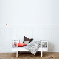 Oliver Furniture Wood Juniorsäng